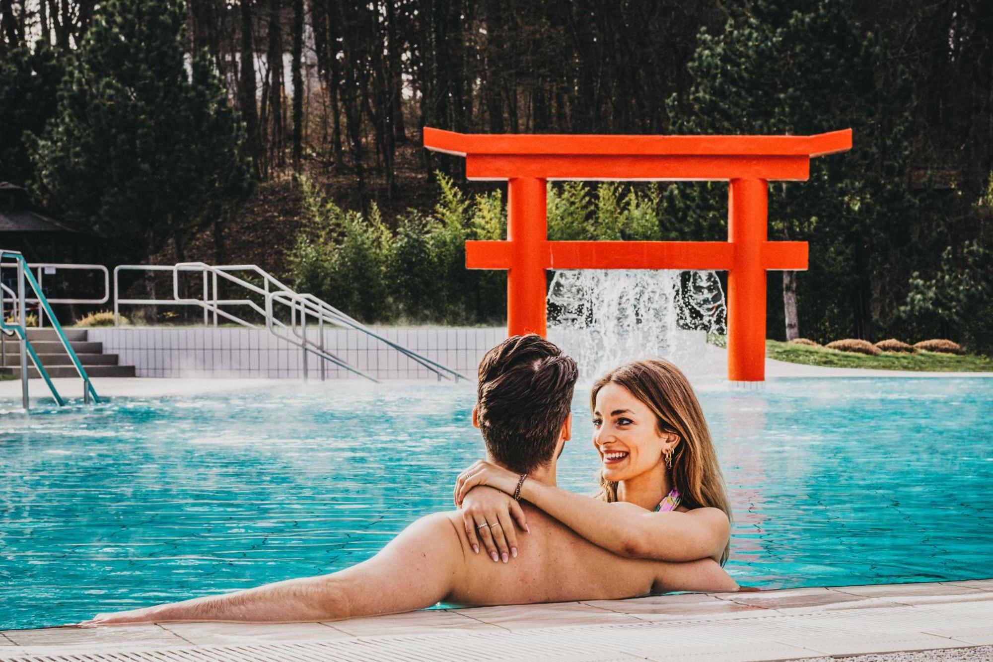 באד ארלאך Linsberg Asia Hotel, Spa & Therme - Adults Only מראה חיצוני תמונה