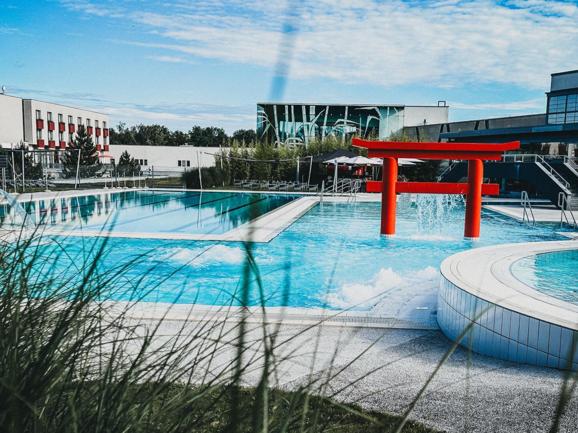 באד ארלאך Linsberg Asia Hotel, Spa & Therme - Adults Only מראה חיצוני תמונה