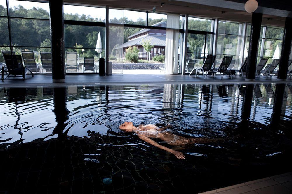 באד ארלאך Linsberg Asia Hotel, Spa & Therme - Adults Only מראה חיצוני תמונה