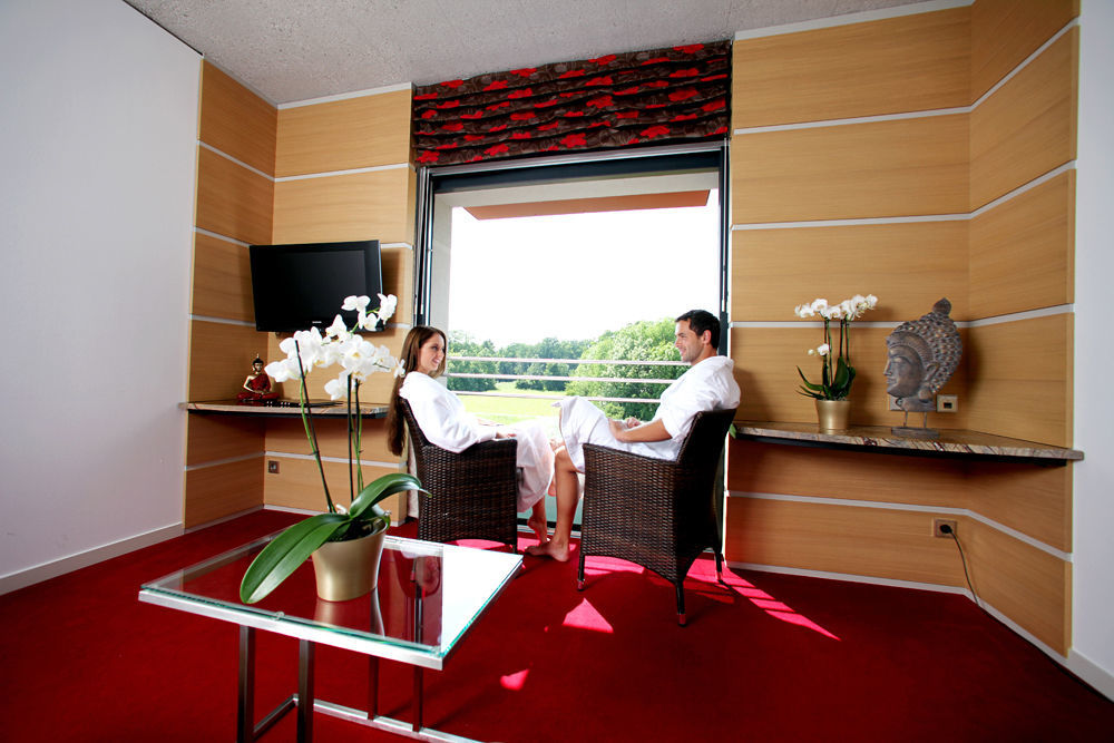 באד ארלאך Linsberg Asia Hotel, Spa & Therme - Adults Only מראה חיצוני תמונה